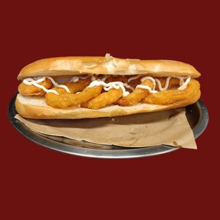 Bocadillo De Bocata De Calamares Con Mayonesa