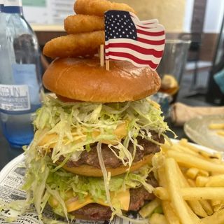 HAMBURGUESA KAMIKAZE