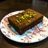 Ración Brownie con chips de chocolate y pistacho