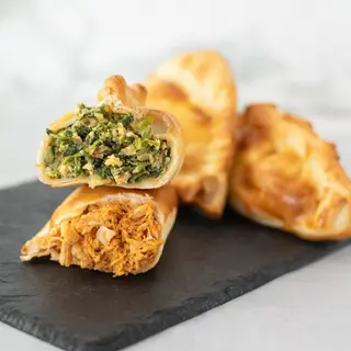 Empanada Argentina caprese (1 uds.)