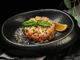 Тартар з лосося (155/20 г)