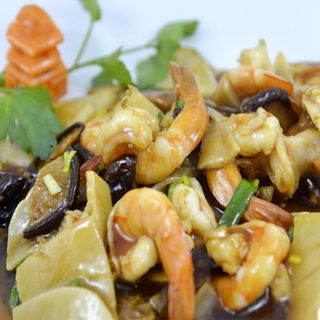 Gambas con Bambú y Setas Chinas