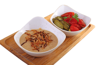 Fasole batuta cu muraturi