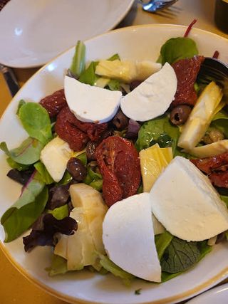 Insalata mediterranea