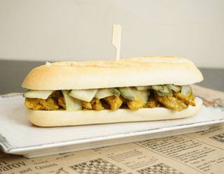 Sándwich De Pollo Kerrie