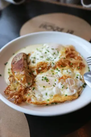 Huevos con foie