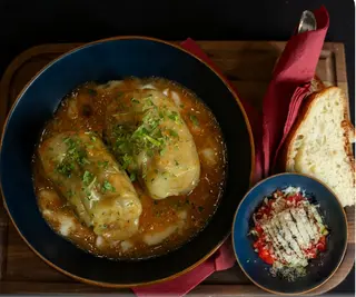 Punjene paprike + salata
