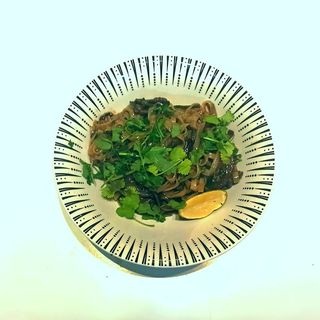 Pad Kee Mao z wołowiną