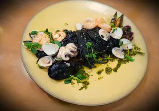 Signature AM PM Spaghete nero di seppia
