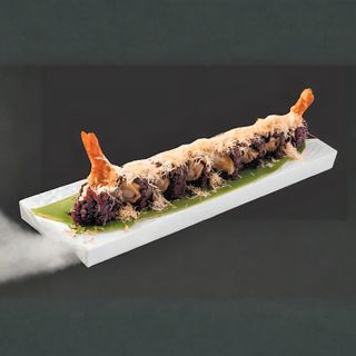 148  Uramaki black tiger ebi