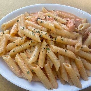 Penne al salmone
