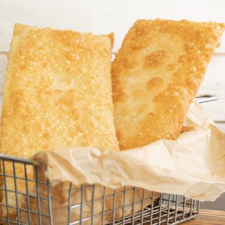 Pastel de Pastel Queijo