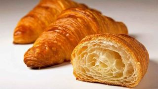 Croissant com Manteiga