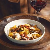 საქონლის ხორცის პაპარდელე