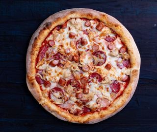 Pizza Quattro Carni Ø 32cm