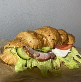 Круасан комбі (260г)