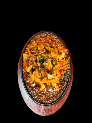 Carne mix la plită