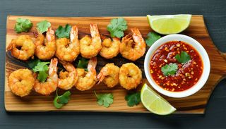 Хрупкави скариди със сладко чили 200г.