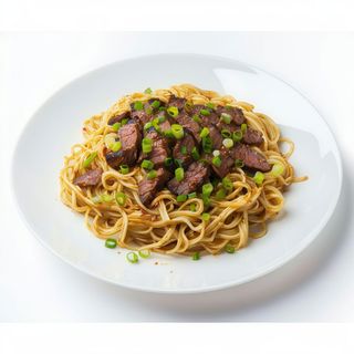 Tallarines Fritos Con Ternera