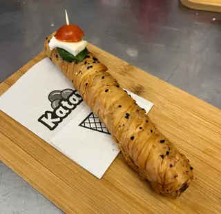 Borek z sosem bolońskim