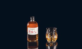 იაპონური ვისკი აკაში (500მლ) 