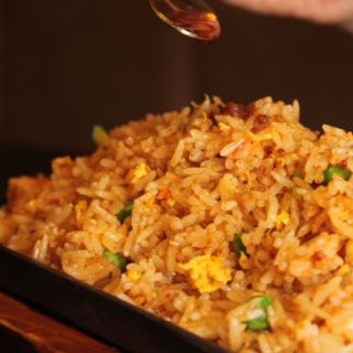 A68. Riso sathe con frutti di mare alla piastra