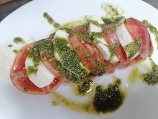 Салата Капрезе (350г)