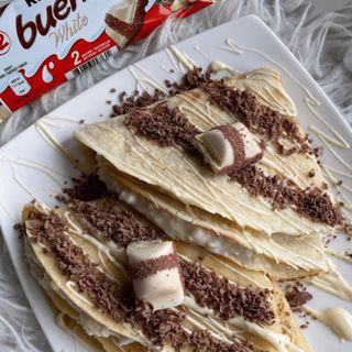 Naleśnik Kinder Bueno