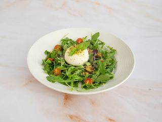 Ensalada De Burrata