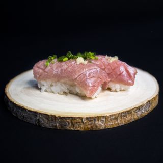 NIGIRI TORO /2 UDS