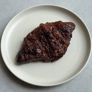 Круасан слива-черемха