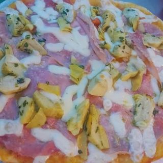 Pizza de alcachofa y jamón cocido (33 cm.)