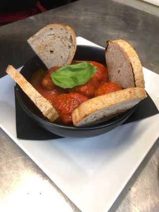 Polpette In Salsa Di Pomodoro