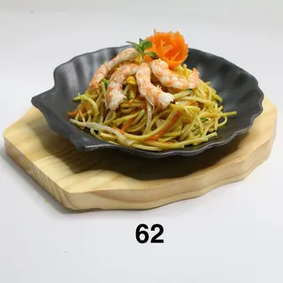 62. Spaghetti con frutti di mare alla piastra