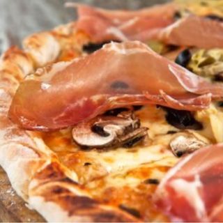 Pizza Trufada (35 Cm.)