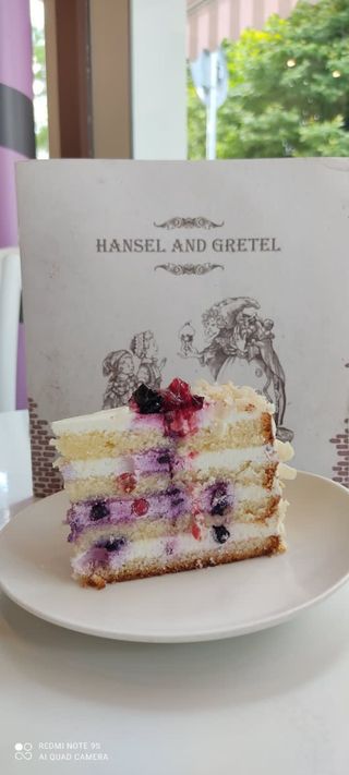 Плодова торта с маскарпоне (1 парче)