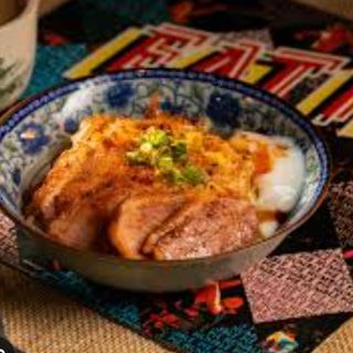 Arroz Especial Con Pato Y Salsa