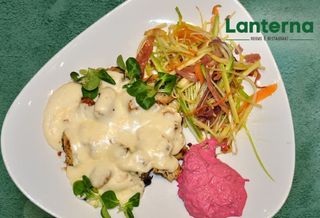 Ćuretina u sosu od dimljenog sira