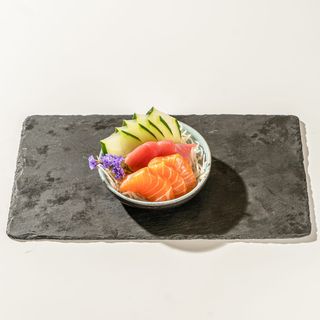 6 peças de sashimi