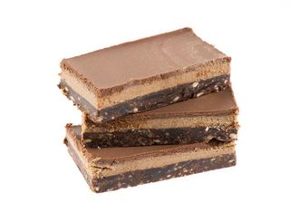 Протеиново барче с орехи  и фъстъчено масло