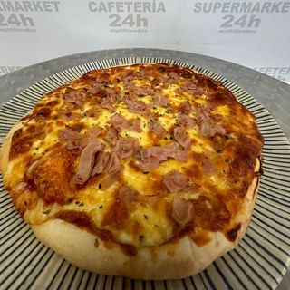 Pizza Jamón Y Queso (30 Cm.)