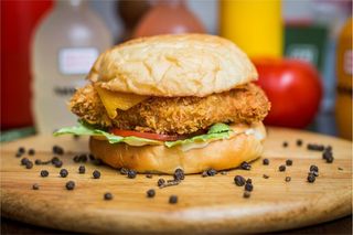 Куриный бургер