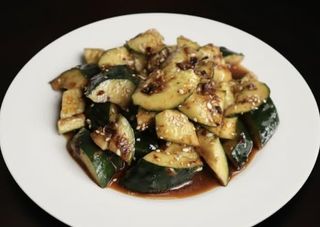 Plato Frío De Pepino Estilo Sichuan