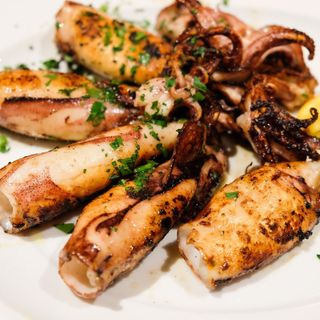 Tapa De Chipirones (4 A 5 Uds.)