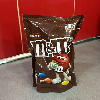 M&M  BUSTINA 200GR
