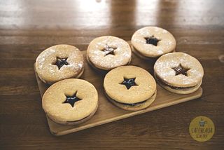 Biscuiți cu gem de fructe (vegan)