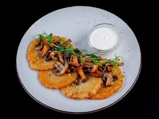 Деруни з грибами (240g)