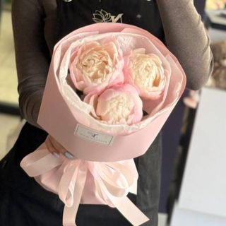 Чарівні півонії