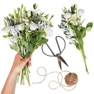 Wybór florysty - biały 15 kwiatów