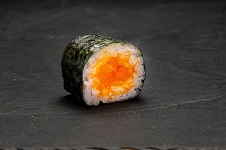 Maki De Salmón Picante (8 Pzs.)